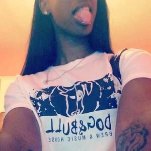 Meet your Posher, Saleyia